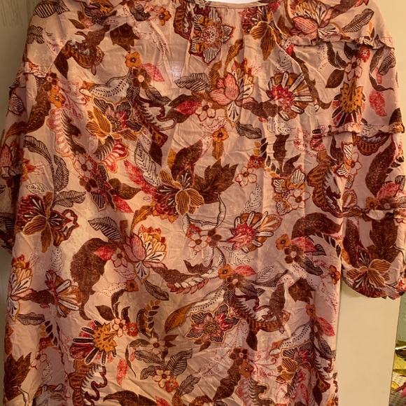 COPY - Brand New with tags Boho paisley print blouse with working boatneck tie. - Picture 2 of 5